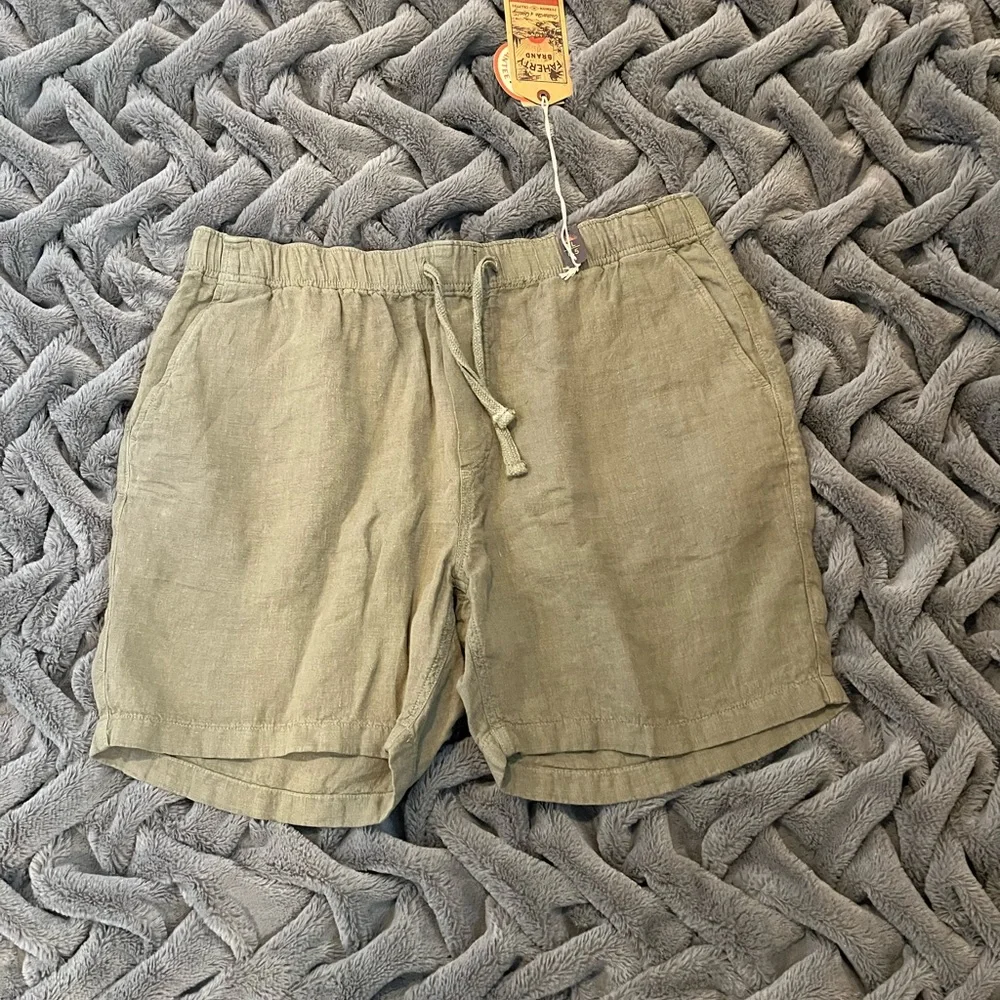 NWT Faherty Men's Olive Green Shorts Size XL